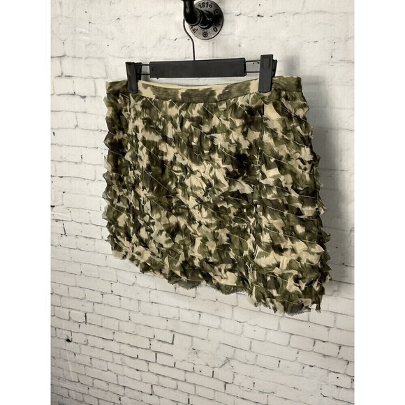 J Crew Women Silk Army Green Camouflage Animal Print Mini Skirt Sz 4 T2 - Picture 2 of 10